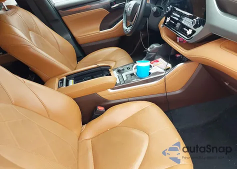 2022 Toyota Highlander Platinum from USA, damaged, VIN 5TDFZRBH5NS231200